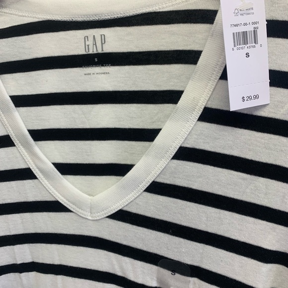 Gap Long Sleeve Striped V Neck - Picture 2 of 4